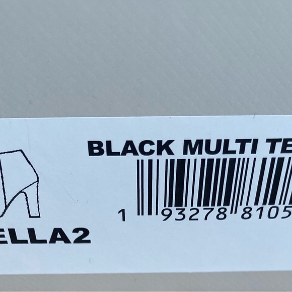 Marc Fisher LTD – Mella Snake Embossed Bootie (9M) - Picture 4 of 4